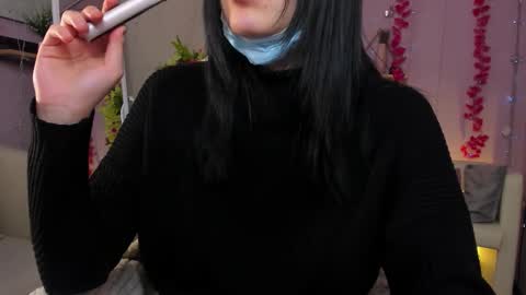 Jenni online show from 19, 12, 2025