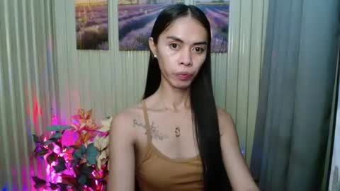 Snapshot of jenny20_xxx chatting on 9, 10, 2025 PRETTY JENNY online show from 9, 10, 2025