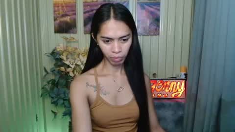 PRETTY JENNY online show from 7, 11, 2025