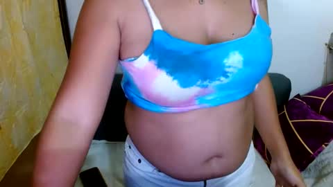 Snapshot of jenny_salvi chatting on 7, 3, 2025 jenny_salvi online show from 7, 3, 2025