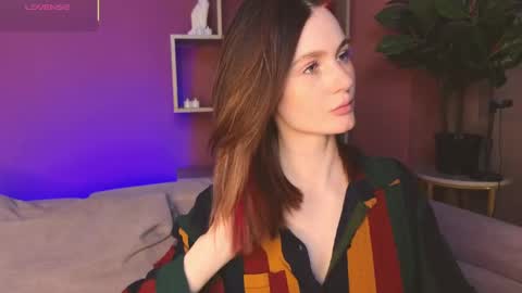 Snapshot of jennyfer_me chatting on 4, 6, 2026 jennyfer_me online show from 4, 6, 2026