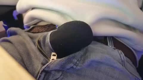 Machine  Sperme  online show from 15, 2, 2025