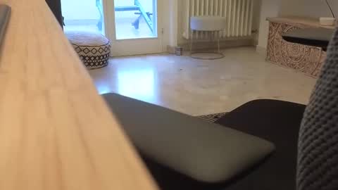 Machine  Sperme  online show from 1, 3, 2025