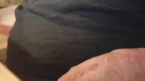 Machine  Sperme  online show from 7, 3, 2025