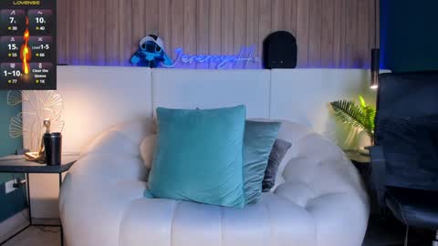 Jeremy online show from 6, 2, 2025