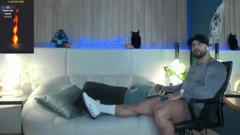 Snapshot of jeremy_harden chatting on 17, 10, 2025 Jeremy online show from 17, 10, 2025