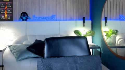 Snapshot of jeremy_harden chatting on 4, 11, 2025 Jeremy online show from 4, 11, 2025