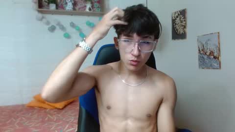 Snapshot of jeremy_job chatting on 15, 12, 2025 Jeremy online show from 15, 12, 2025