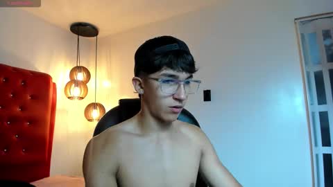 Snapshot of jeremy_job chatting on 20, 12, 2025 Jeremy online show from 20, 12, 2025