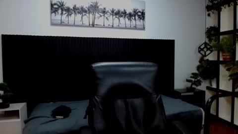 Snapshot of jeremy_job chatting on 15, 1, 2026 Jeremy online show from 15, 1, 2026