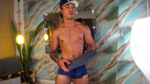Snapshot of jeremy_wallker chatting on 6, 5, 2026 Jeremy online show from 6, 5, 2026