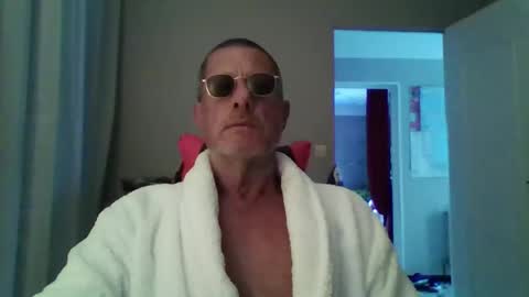 jerflor online show from 19, 10, 2025