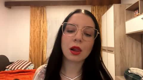 Lucy online show from 14, 1, 2026