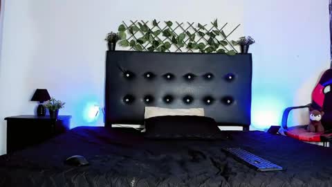 Snapshot of jero_tease_s7s chatting on 18, 4, 2026 Jeronimo online show from 18, 4, 2026