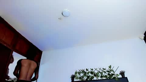 Snapshot of jero_tease_s7s chatting on 28, 4, 2026 Jeronimo online show from 28, 4, 2026