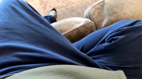 Jeremys room chill and puff one enjoy online show from 17, 2, 2025