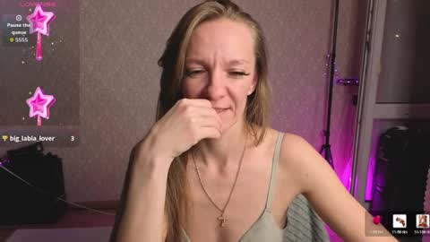 jesica_moon_peachyy online show from 3, 4, 2026