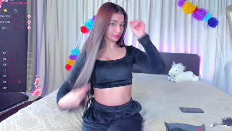 Jesika online show from 5, 3, 2025