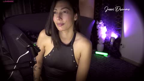 Jessica Gomez online show from 9, 10, 2025