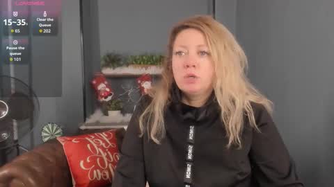 Snapshot of jessica_foxie chatting on 22, 12, 2025 Jessica online show from 22, 12, 2025