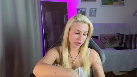 Snapshot of jessica_hanson chatting on 6, 12, 2024 Jessy online show from 6, 12, 2024