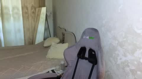 Snapshot of jessica_hanson chatting on 1, 10, 2025 Jessy online show from 1, 10, 2025