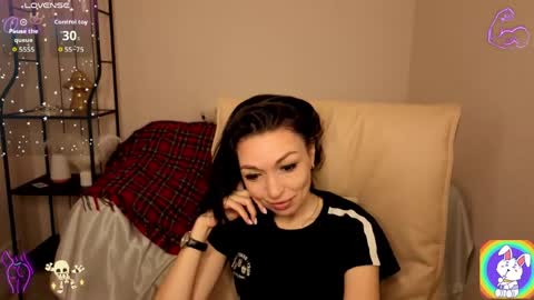 Snapshot of jessica_tiny chatting on 26, 4, 2026 Jessica online show from 26, 4, 2026