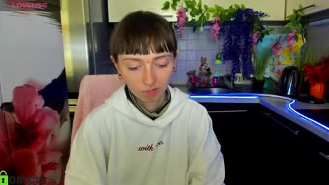 jessicaforris online show from 10, 4, 2026