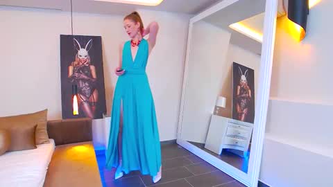 Snapshot of jessicagibson chatting on 18, 2, 2025 Jessica online show from 18, 2, 2025