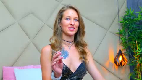 Snapshot of jessicagibson chatting on 23, 7, 2026 Jessica online show from 23, 7, 2026