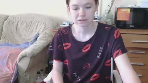 Snapshot of jessicaholland1 chatting on 22, 5, 2026 jessicaholland1 online show from 22, 5, 2026