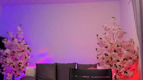 Gloria   online show from 31, 1, 2025