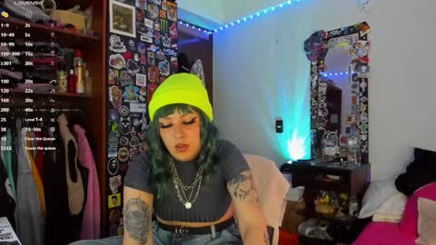 Snapshot of jessie_williams_01 chatting on 3, 2, 2025 Your Sweet Angel online show from 3, 2, 2025