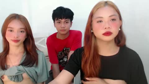 Snapshot of jessiefoxx0 chatting on 21, 12, 2024 Jessie online show from 21, 12, 2024