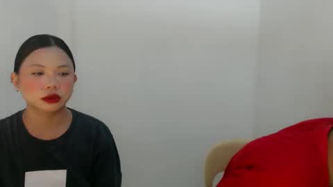 Snapshot of jessiefoxx0 chatting on 6, 3, 2025 Jessie online show from 6, 3, 2025