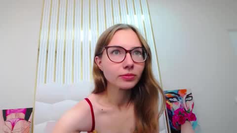 JessieJuss online show from 26, 9, 2025