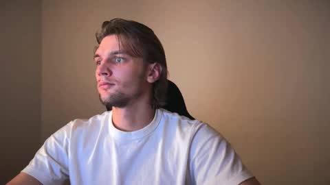 Snapshot of jessierise chatting on 22, 9, 2025 JessieRise online show from 22, 9, 2025