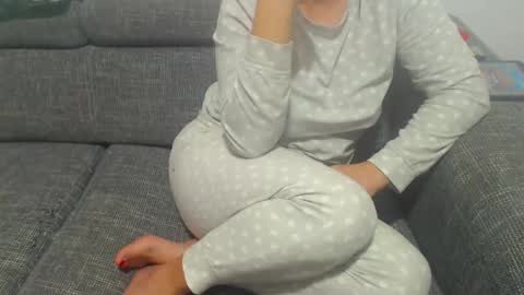 jessiestar3 online show from 6, 3, 2025