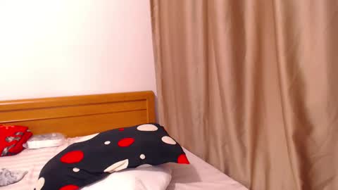 jessiestar3 online show from 25, 3, 2026