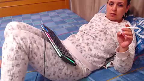 jessiestar3 online show from 2, 5, 2026