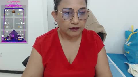 paola online show from 6, 10, 2025