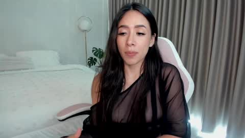    online show from 24, 9, 2025