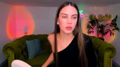 Snapshot of jesskats chatting on 13, 10, 2025 Jesskats online show from 13, 10, 2025