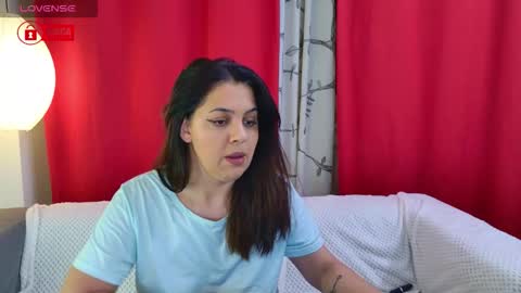 JessTheWicked online show from 4, 2, 2026