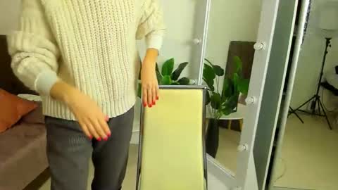 Polina online show from 20, 12, 2025