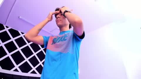 Jessy Mateus online show from 10, 1, 2025