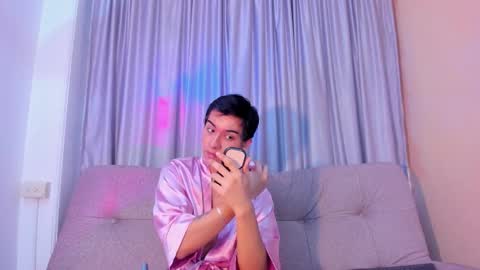 Jessy Mateus online show from 9, 11, 2025