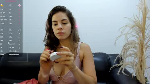 Snapshot of jessye_golden chatting on 16, 5, 2026 jessye_golden online show from 16, 5, 2026