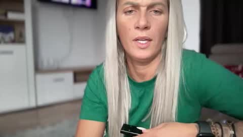 Jessye online show from 9, 10, 2025