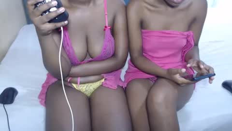 Snapshot of jessyhoneyx chatting on 16, 12, 2025 jessyhoneyx online show from 16, 12, 2025